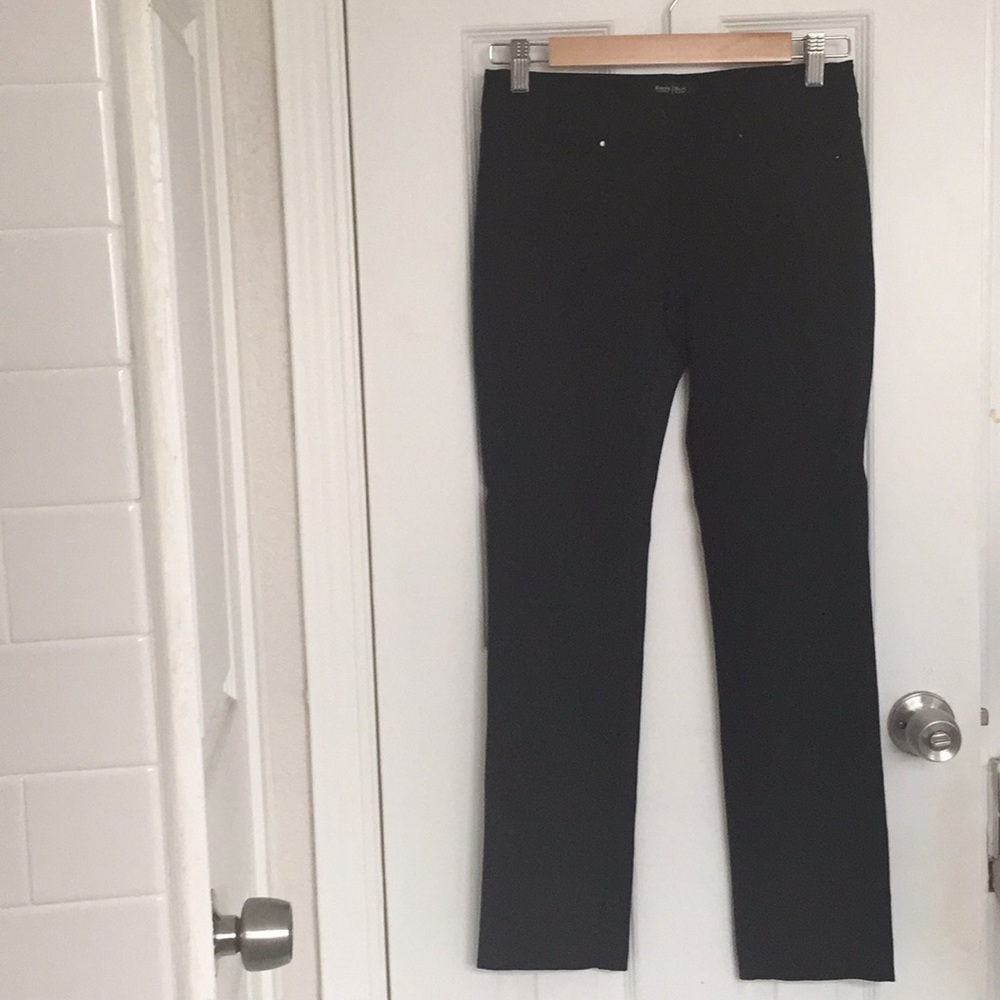 NWOT WHBM Black Slim Leg Pants